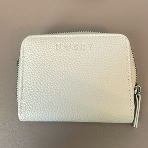 Dosey Wellness Wallet in Latte (Vegan leather)